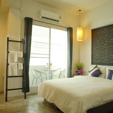 Walking Street Residence - Sha Extra Plus Чіангмай Екстер'єр фото