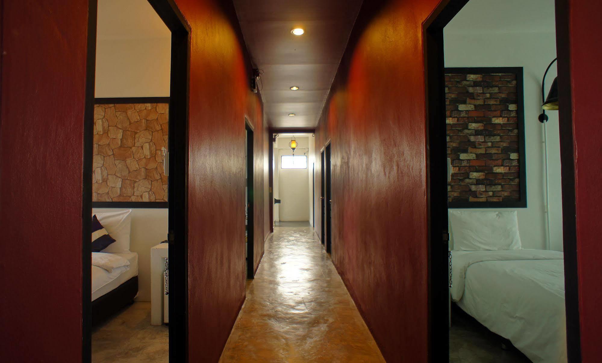 Walking Street Residence - Sha Extra Plus Чіангмай Екстер'єр фото